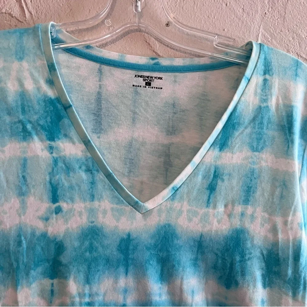 Jones New York Sport Blue and White Tie Dye Top Size Large - Picture 5 of 7